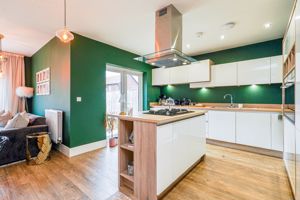 Photo 31- click for photo gallery